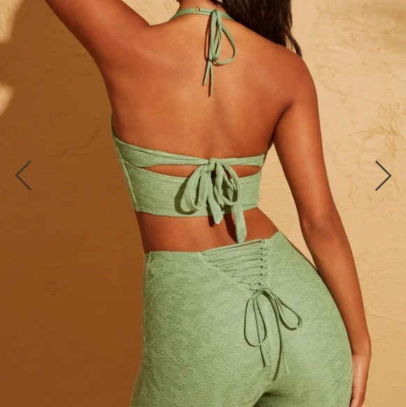 Oh Polly Zuni Lace Up Back Petite Trousers in Green - Picture 5 of 7